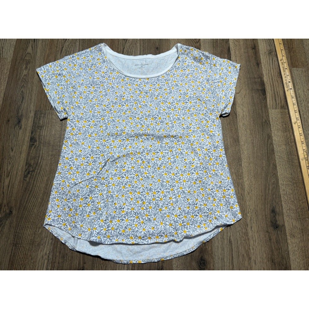LL Bean Signature T-Shirt Womens Size M White Daisy Floral Casual Excellent